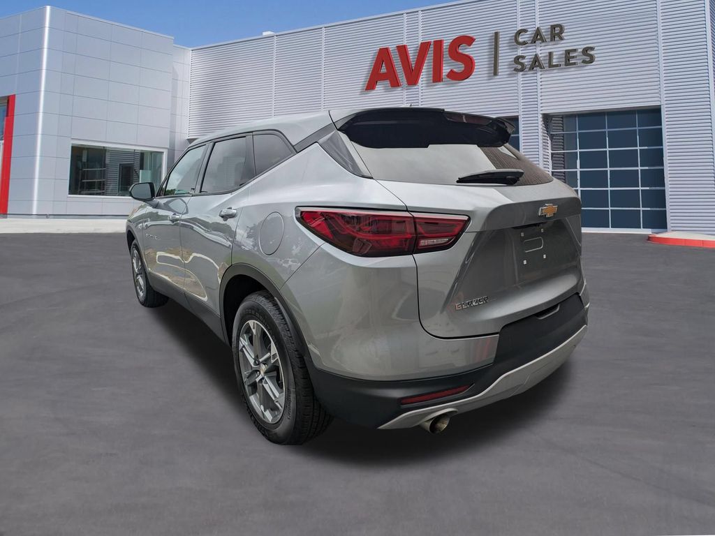 Thumbnail: 2025 Chevrolet Blazer - 9