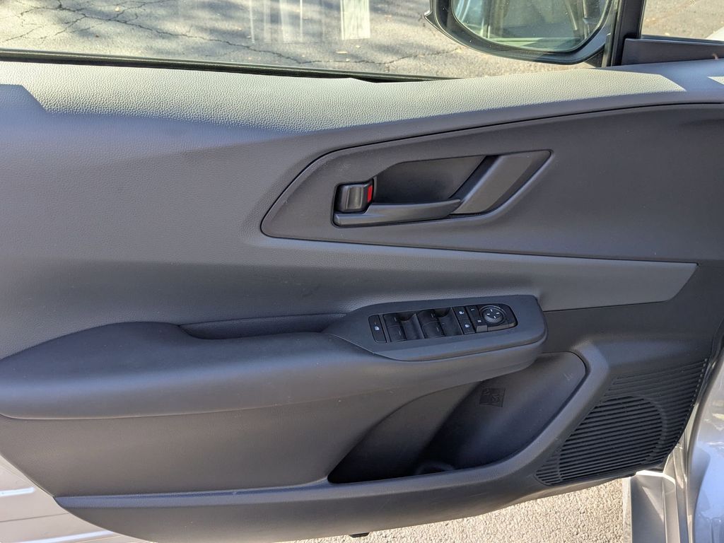 Thumbnail: 2024 Toyota Prius - 11