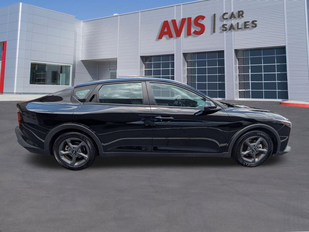 Thumbnail: 2025 Kia K4 - 5