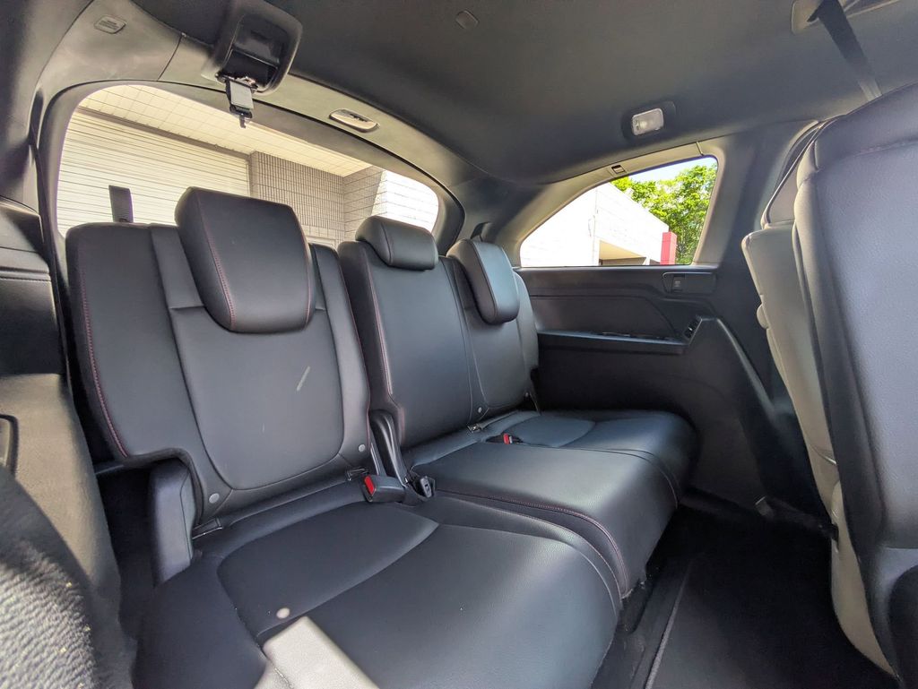 Thumbnail: 2025 Honda Odyssey - 28