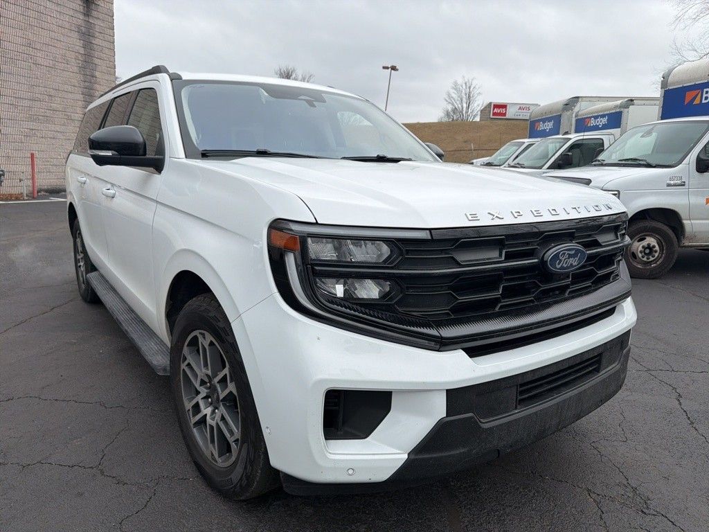 Thumbnail: 2025 Ford Expedition MAX - 6