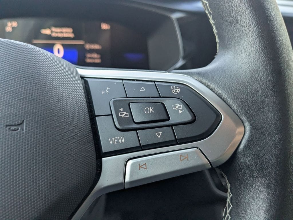 Thumbnail: 2024 Volkswagen Taos - 18