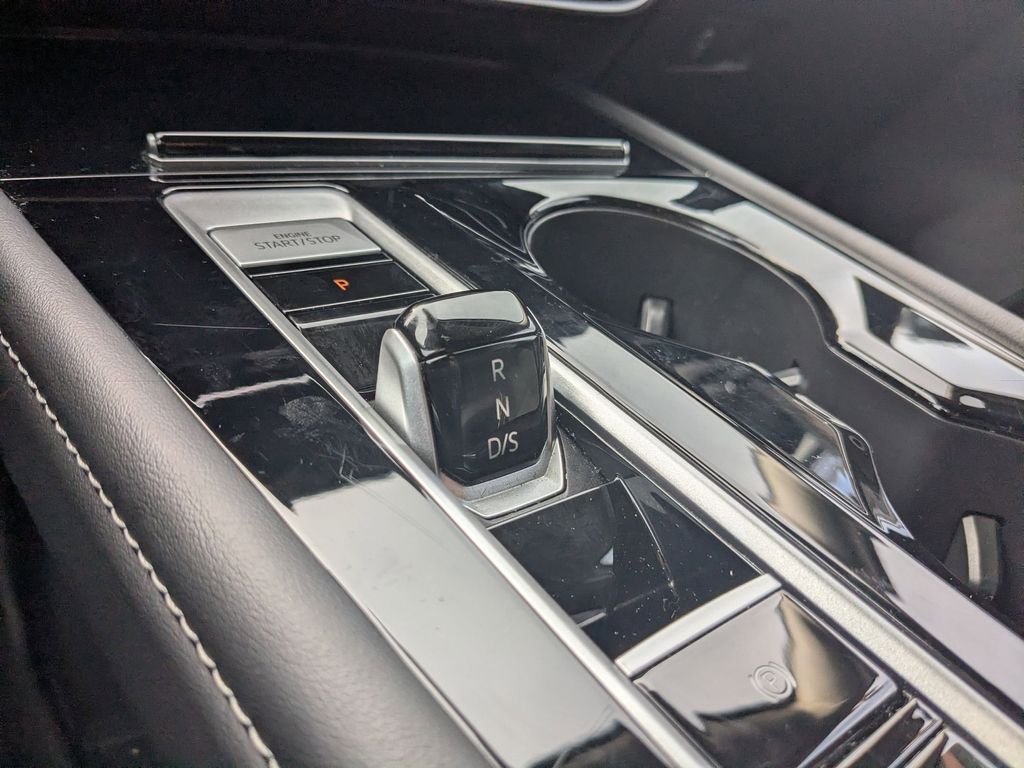 Thumbnail: 2025 Volkswagen Atlas - 18