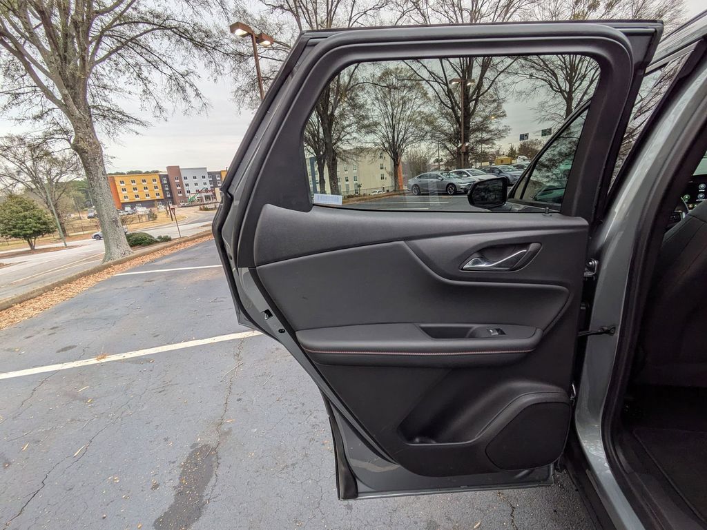 Thumbnail: 2025 Chevrolet Blazer - 23