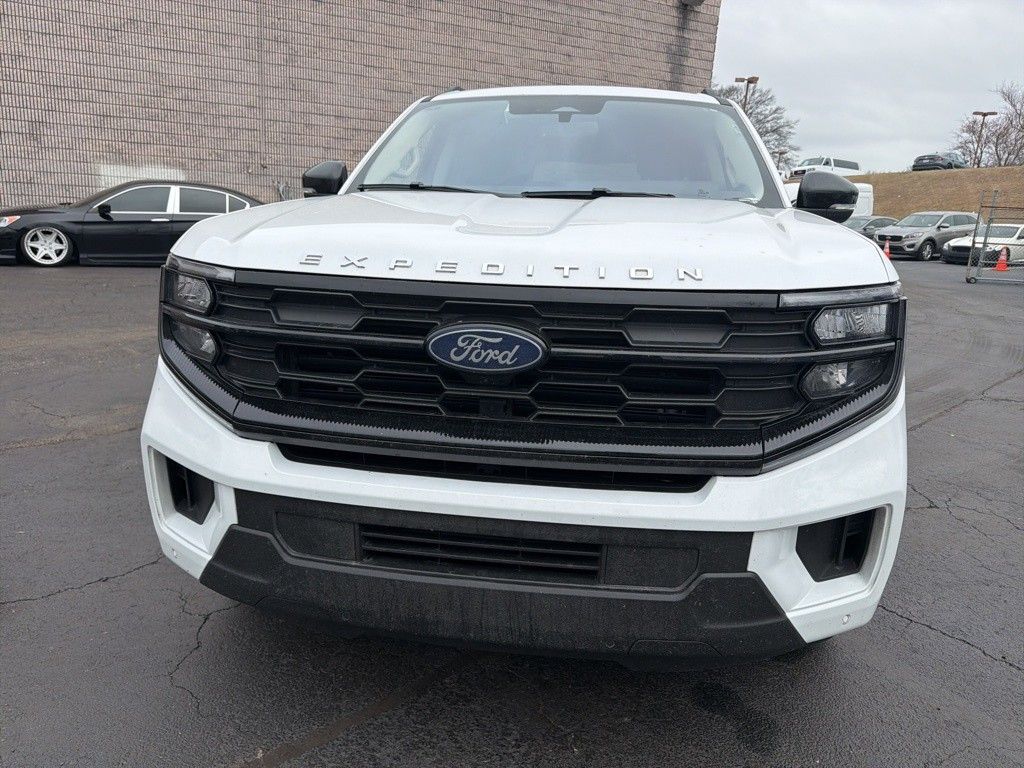 Thumbnail: 2025 Ford Expedition MAX - 5