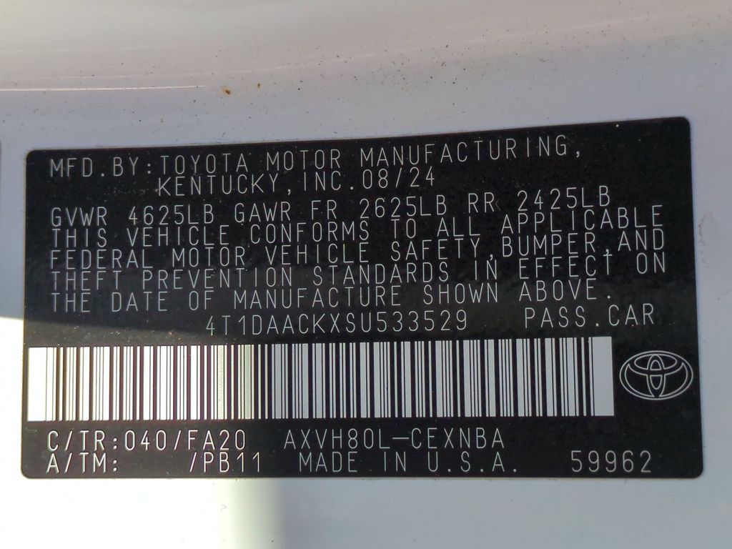 Thumbnail: 2025 Toyota Camry - 36