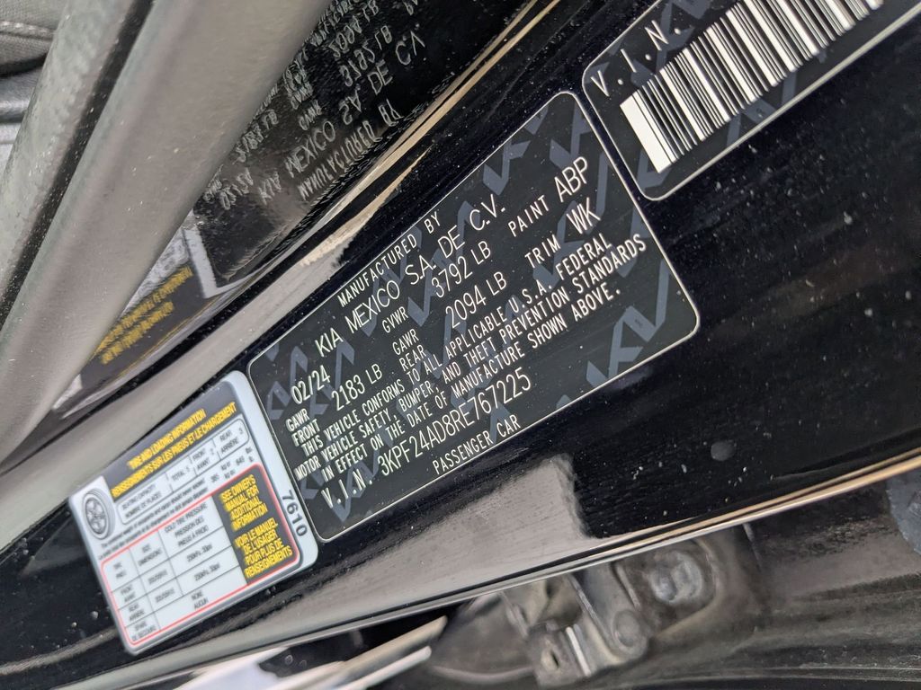 Thumbnail: 2024 Kia Forte - 33