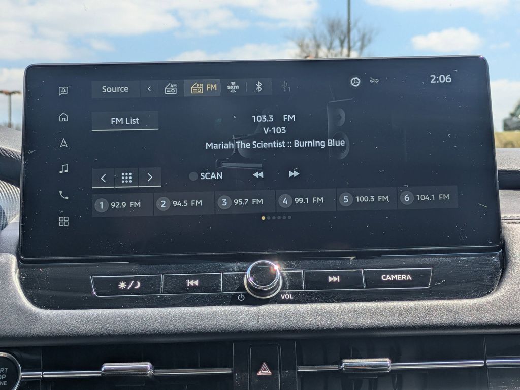 Thumbnail: 2025 Mitsubishi Outlander - 21