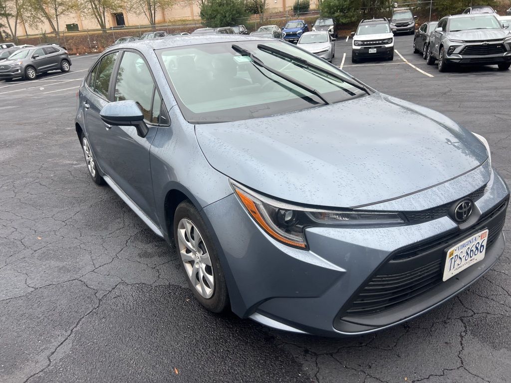 Thumbnail: 2024 Toyota Corolla - 3