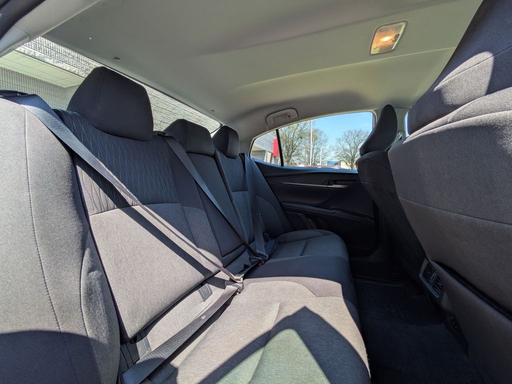 Thumbnail: 2025 Toyota Camry - 28