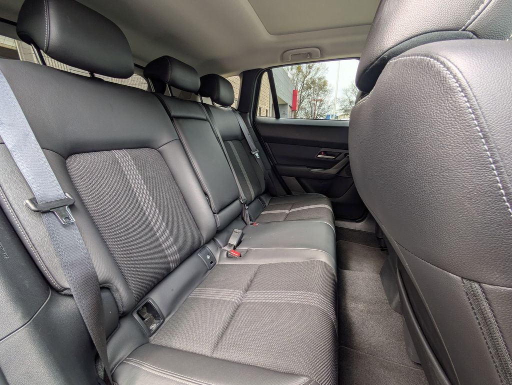 Thumbnail: 2025 Mazda CX-50 - 27