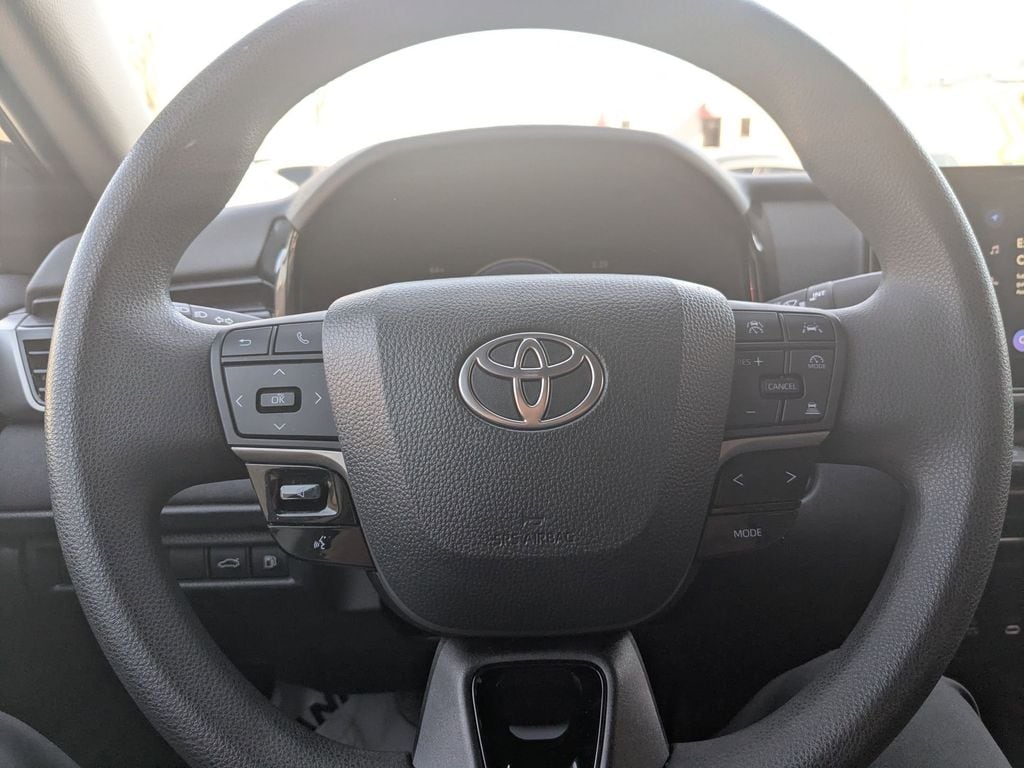 Thumbnail: 2025 Toyota Camry - 14