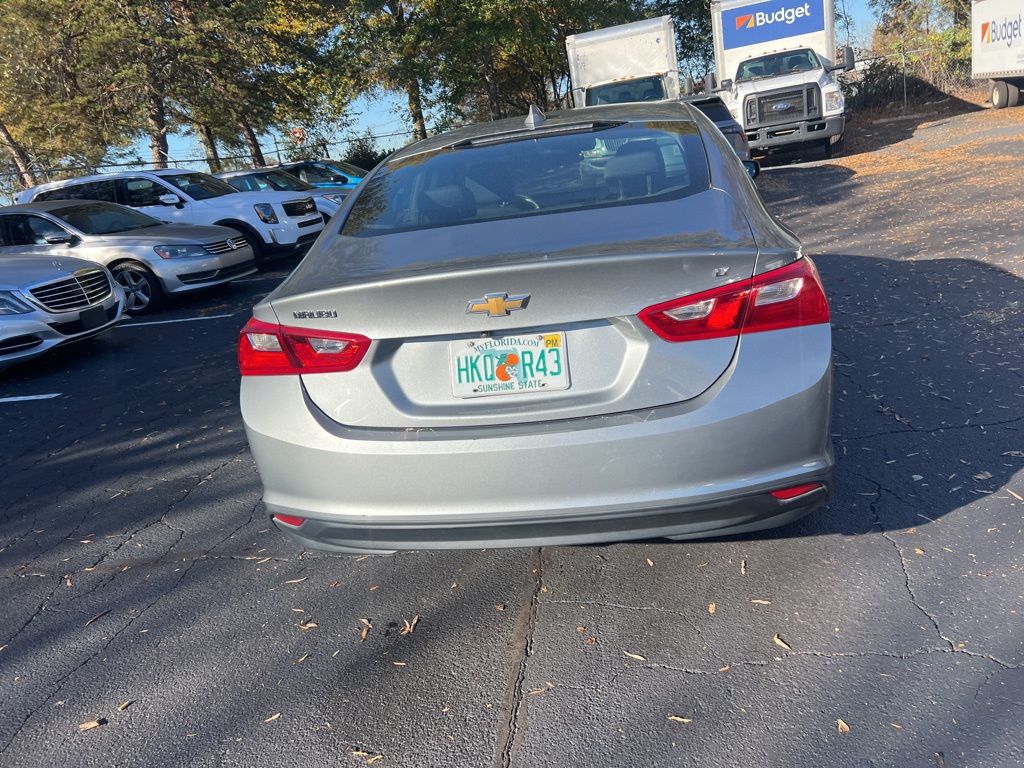 Thumbnail: 2023 Chevrolet Malibu - 12