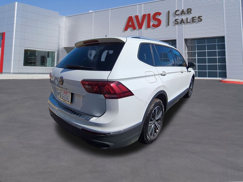 Thumbnail: 2024 Volkswagen Tiguan - 6