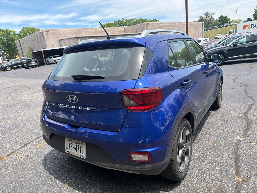 Thumbnail: 2025 Hyundai Venue - 6