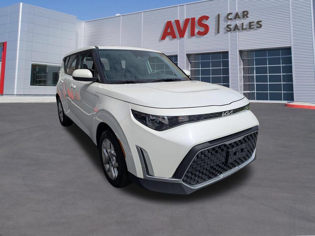 Thumbnail: 2024 Kia Soul - 3