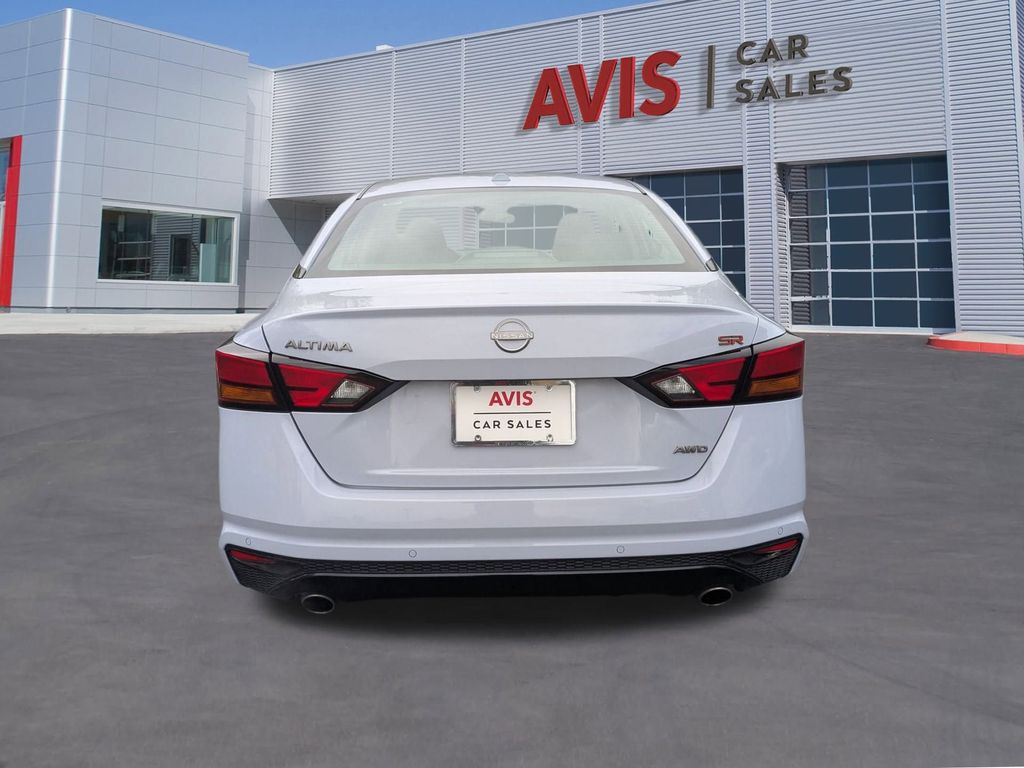 Thumbnail: 2025 Nissan Altima - 7