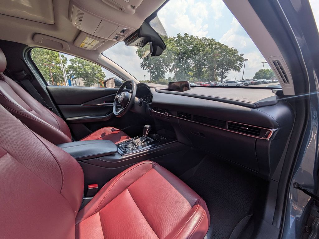 Thumbnail: 2025 Mazda CX-30 - 30