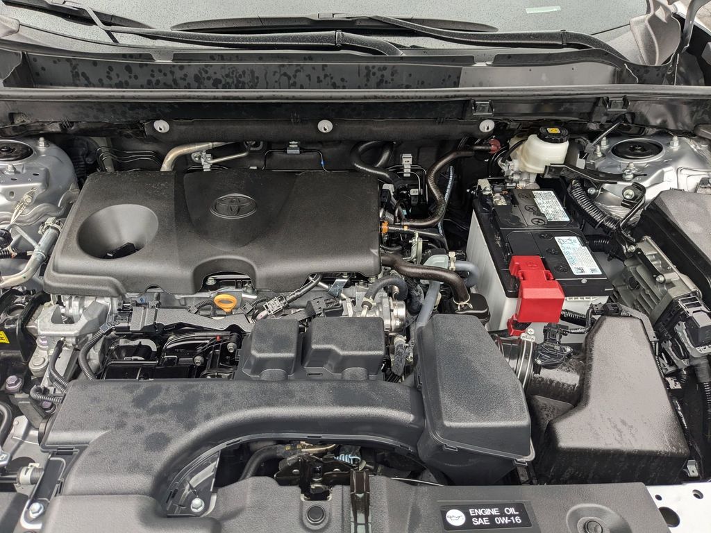 Thumbnail: 2025 Toyota RAV4 - 32