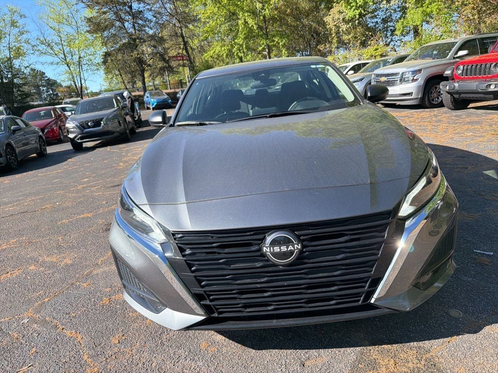 Thumbnail: 2025 Nissan Altima - 2