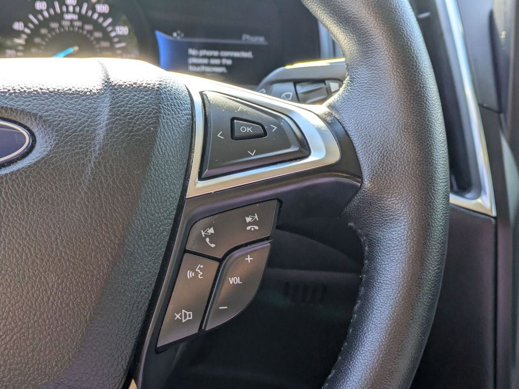 2024 Ford Edge Titanium 18