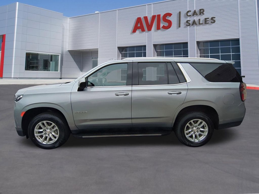 Thumbnail: 2024 Chevrolet Tahoe - 10