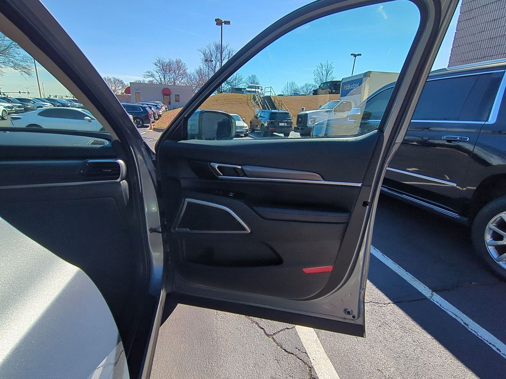 Thumbnail: 2025 Kia Telluride - 34