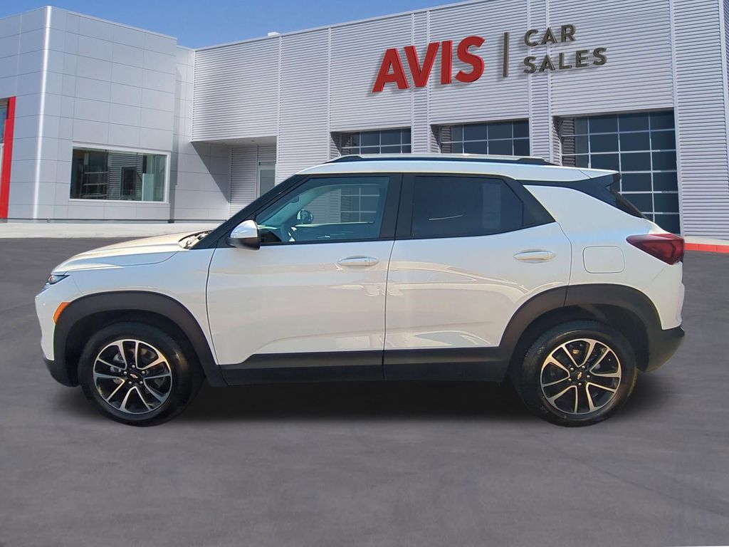 Thumbnail: 2025 Chevrolet TrailBlazer - 10