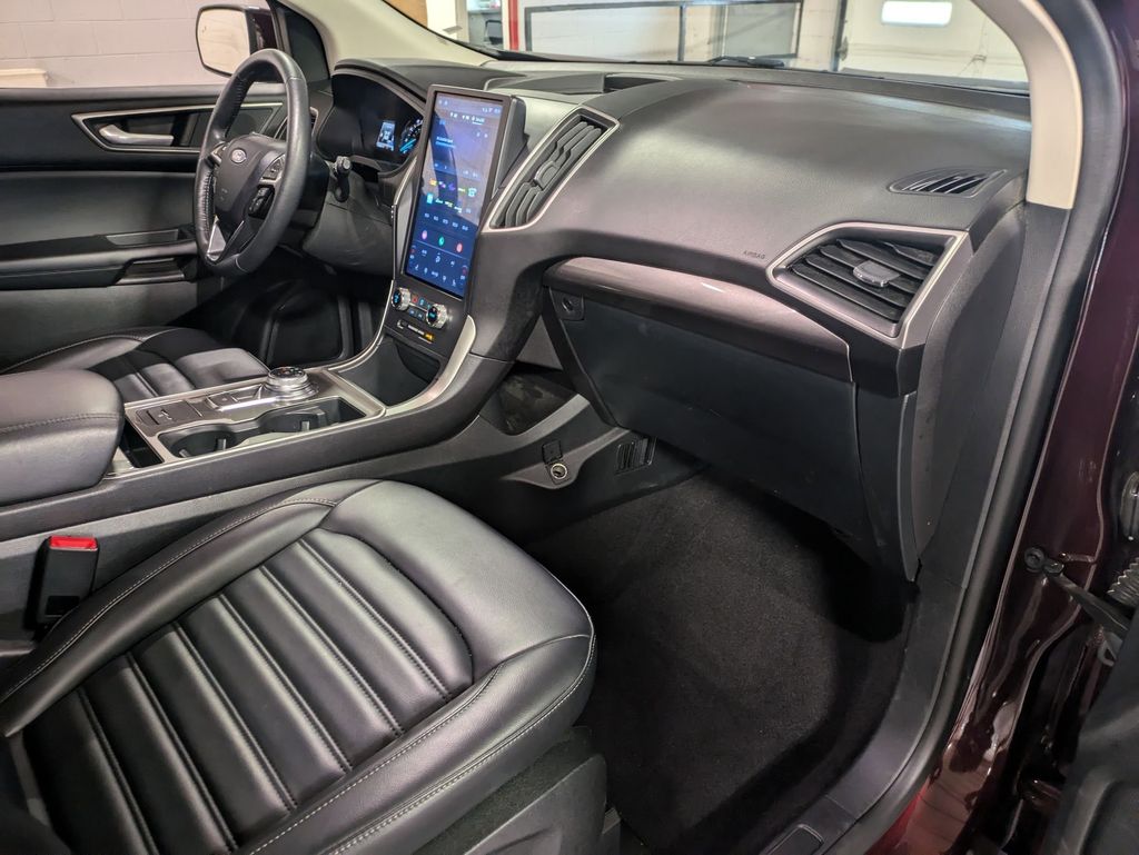 2024 Ford Edge  31