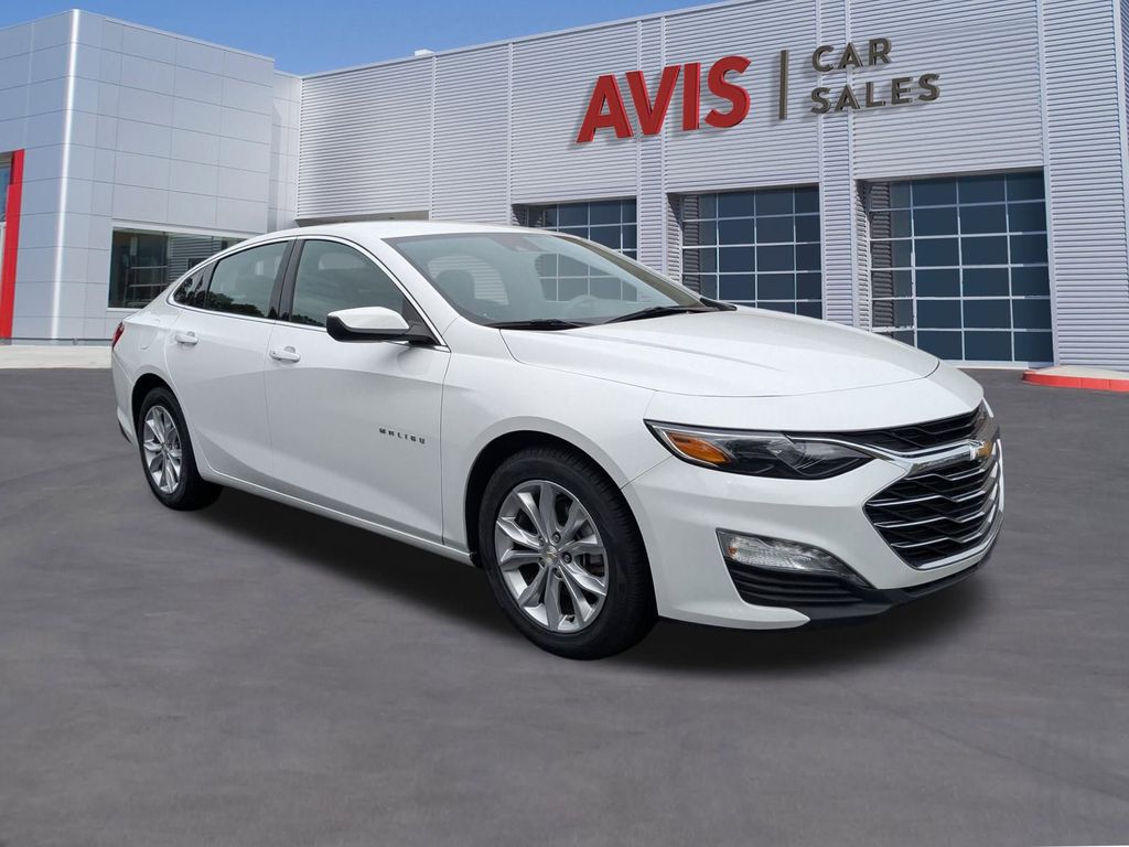 Thumbnail: 2024 Chevrolet Malibu - 3