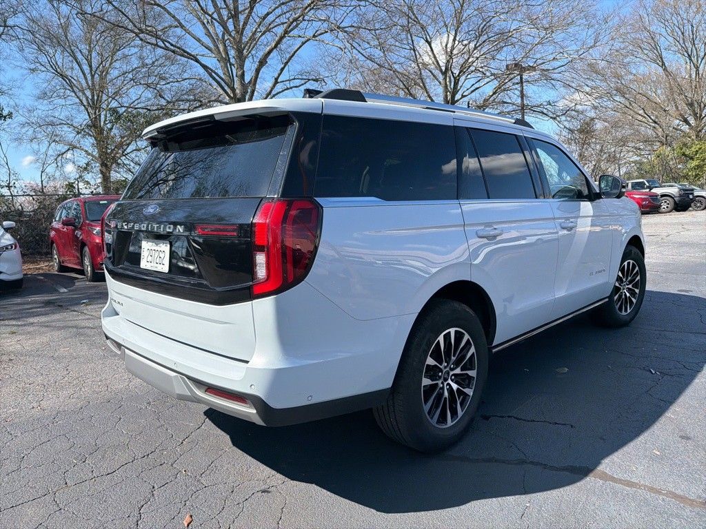 Thumbnail: 2025 Ford Expedition - 5
