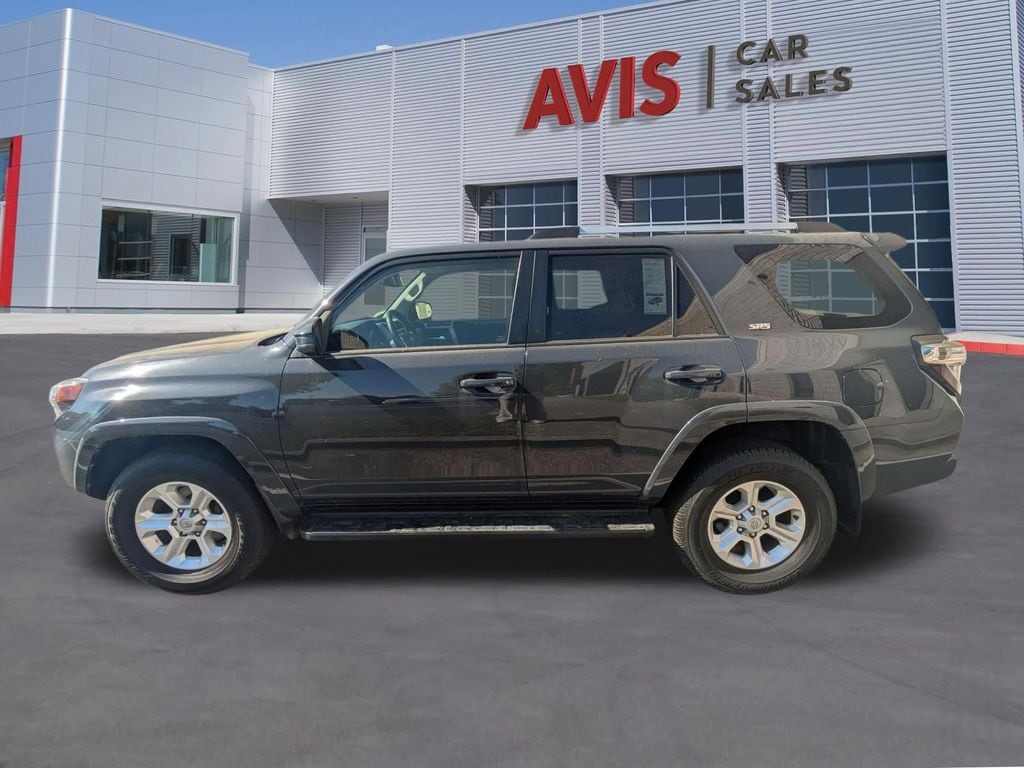 Thumbnail: 2024 Toyota 4Runner - 10