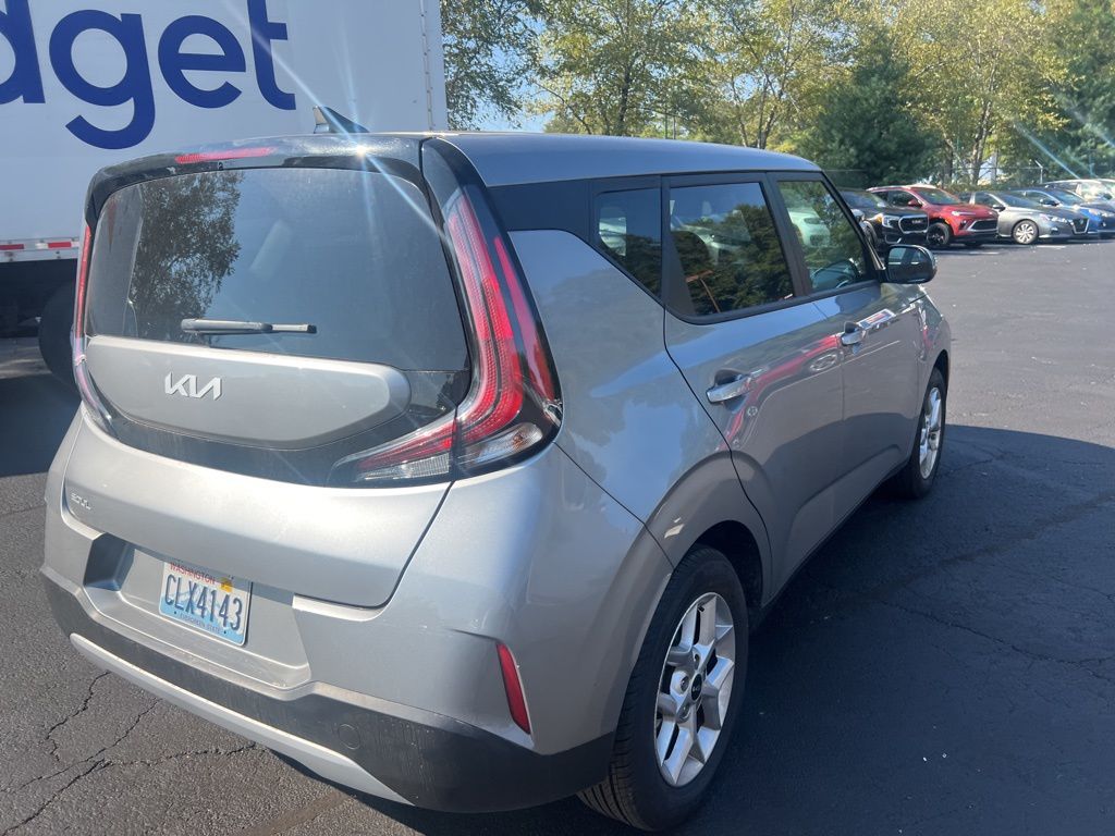 Thumbnail: 2024 Kia Soul - 9