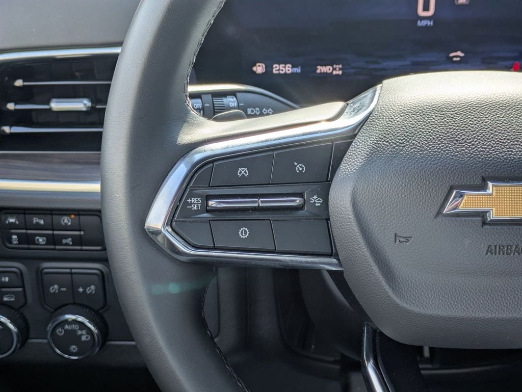 Thumbnail: 2025 Chevrolet Tahoe - 23