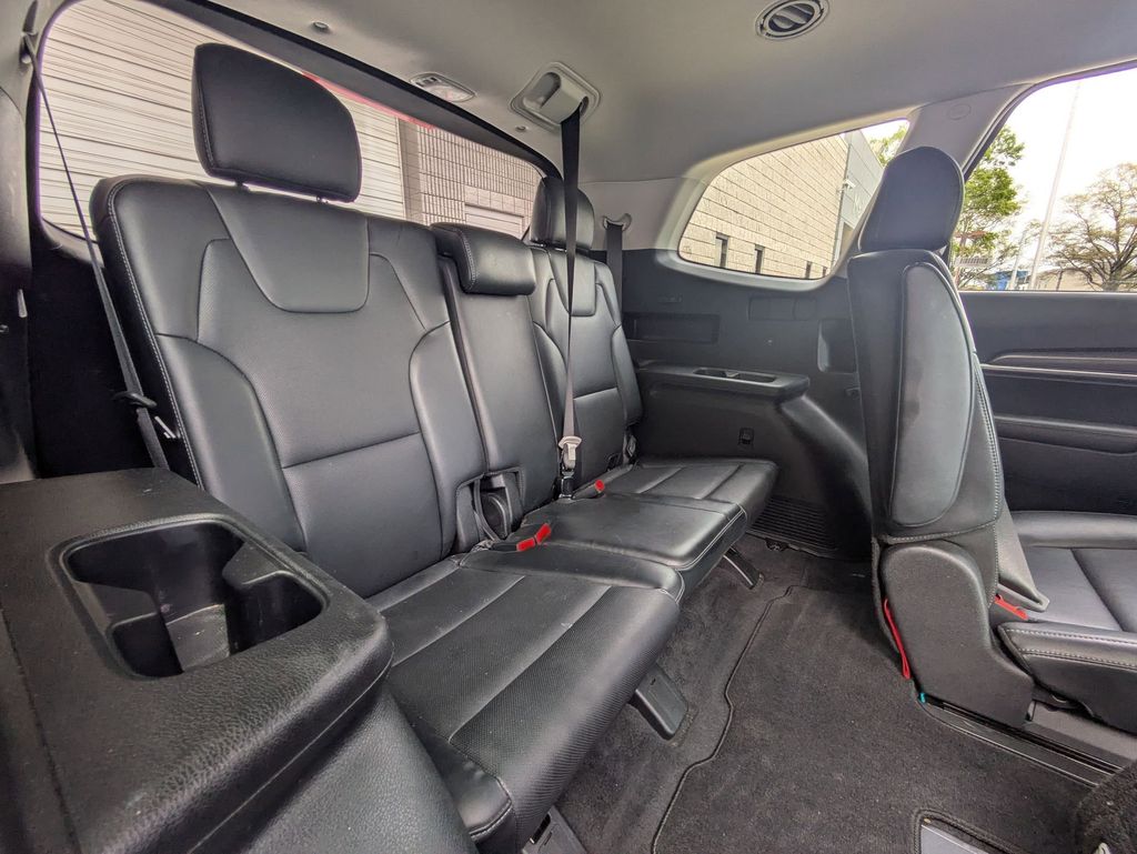 Thumbnail: 2025 Kia Telluride - 30