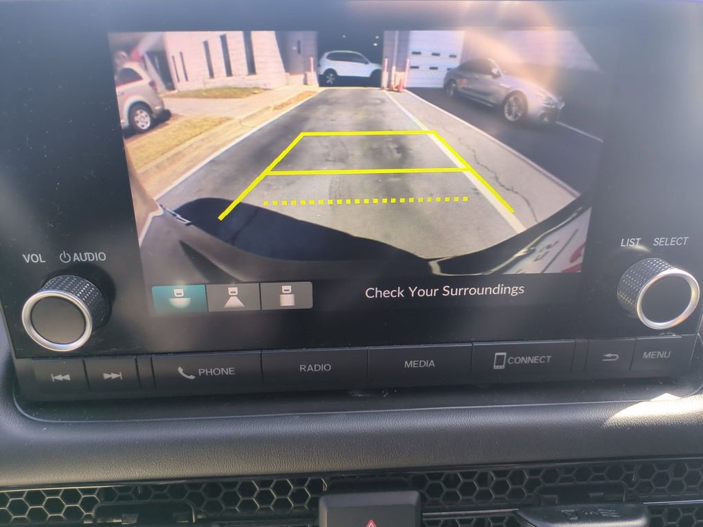 Thumbnail: 2025 Honda HR-V - 17