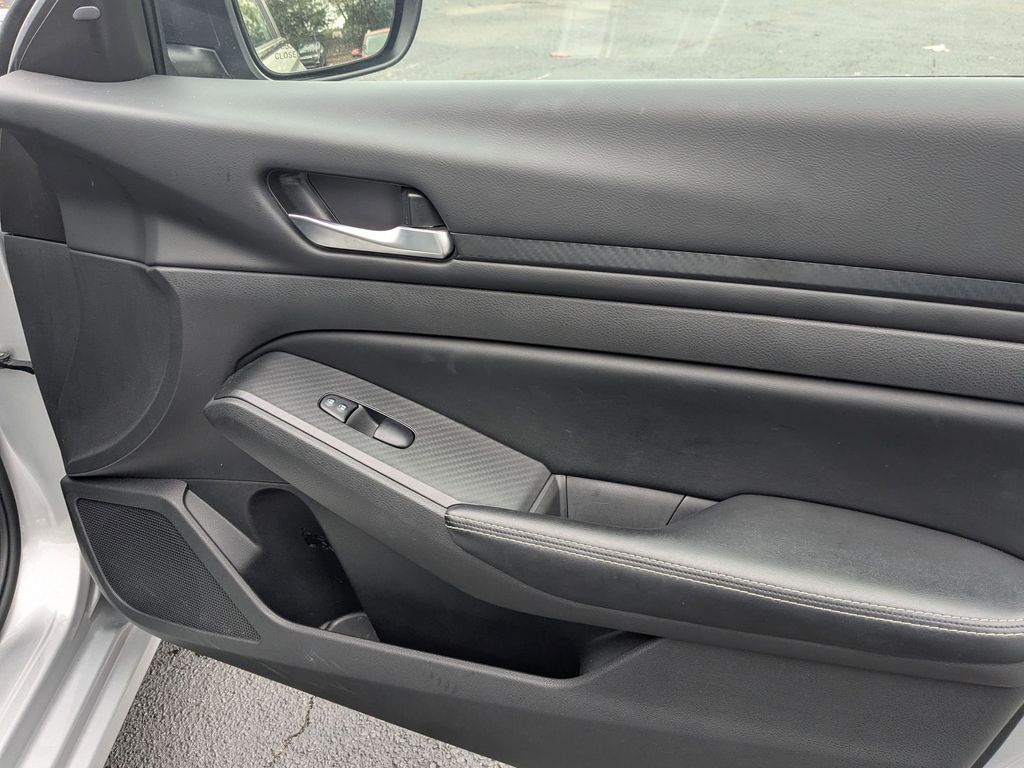 Thumbnail: 2024 Nissan Altima - 29