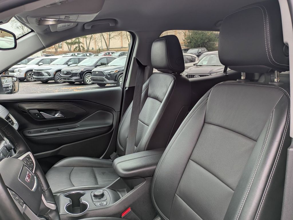 Thumbnail: 2024 GMC Terrain - 25