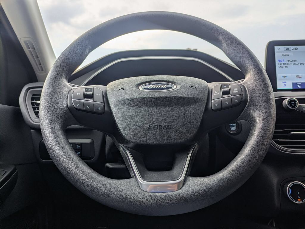 Thumbnail: 2025 Ford Escape - 21