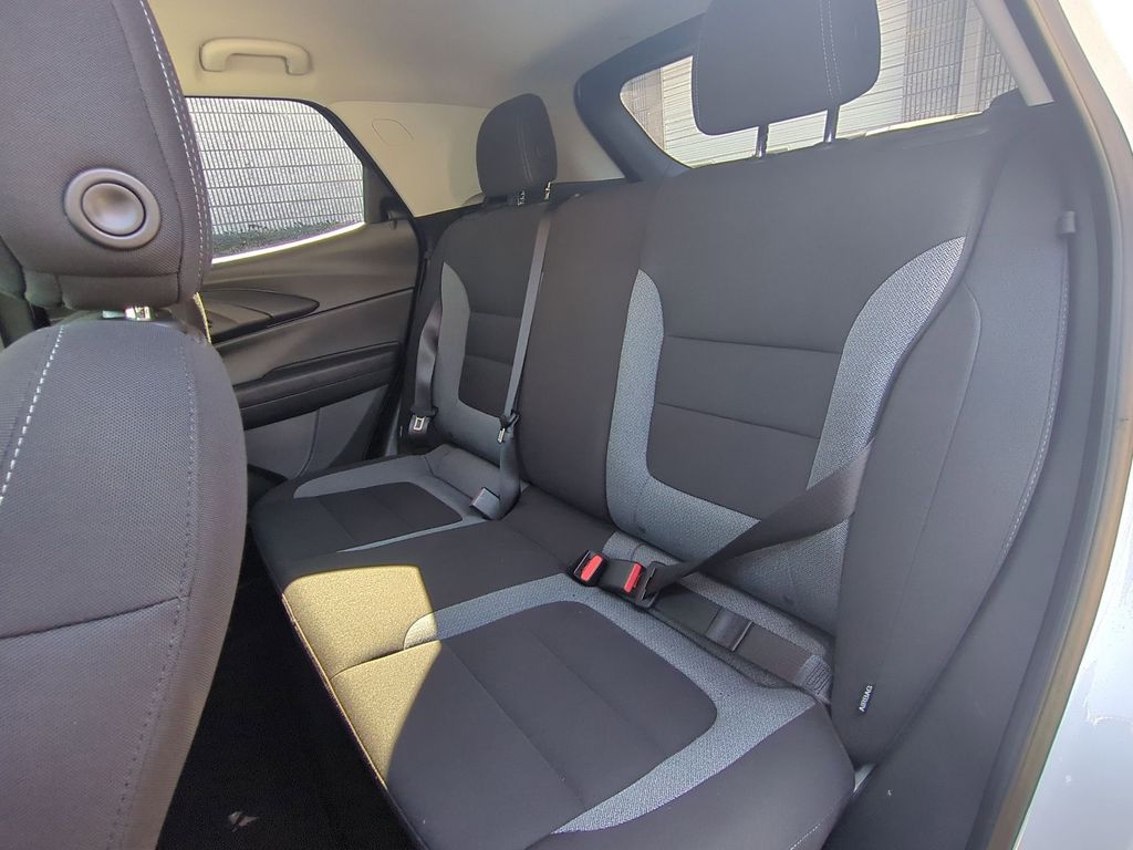 Thumbnail: 2025 Chevrolet TrailBlazer - 27