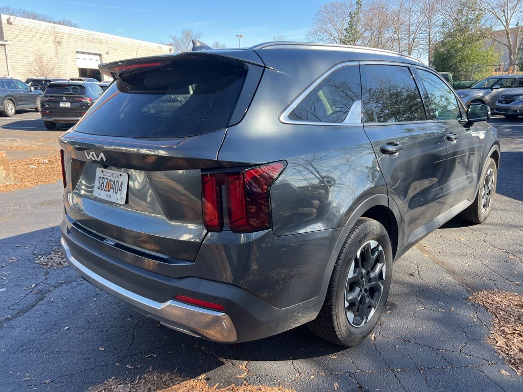 Thumbnail: 2024 Kia Sorento - 5