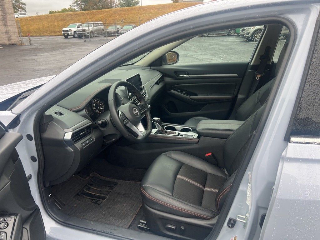 Thumbnail: 2025 Nissan Altima - 6