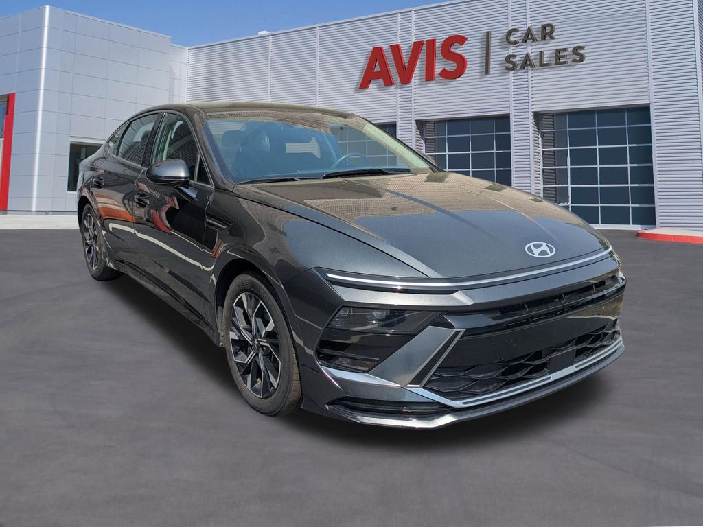 Thumbnail: 2025 Hyundai Sonata - 3