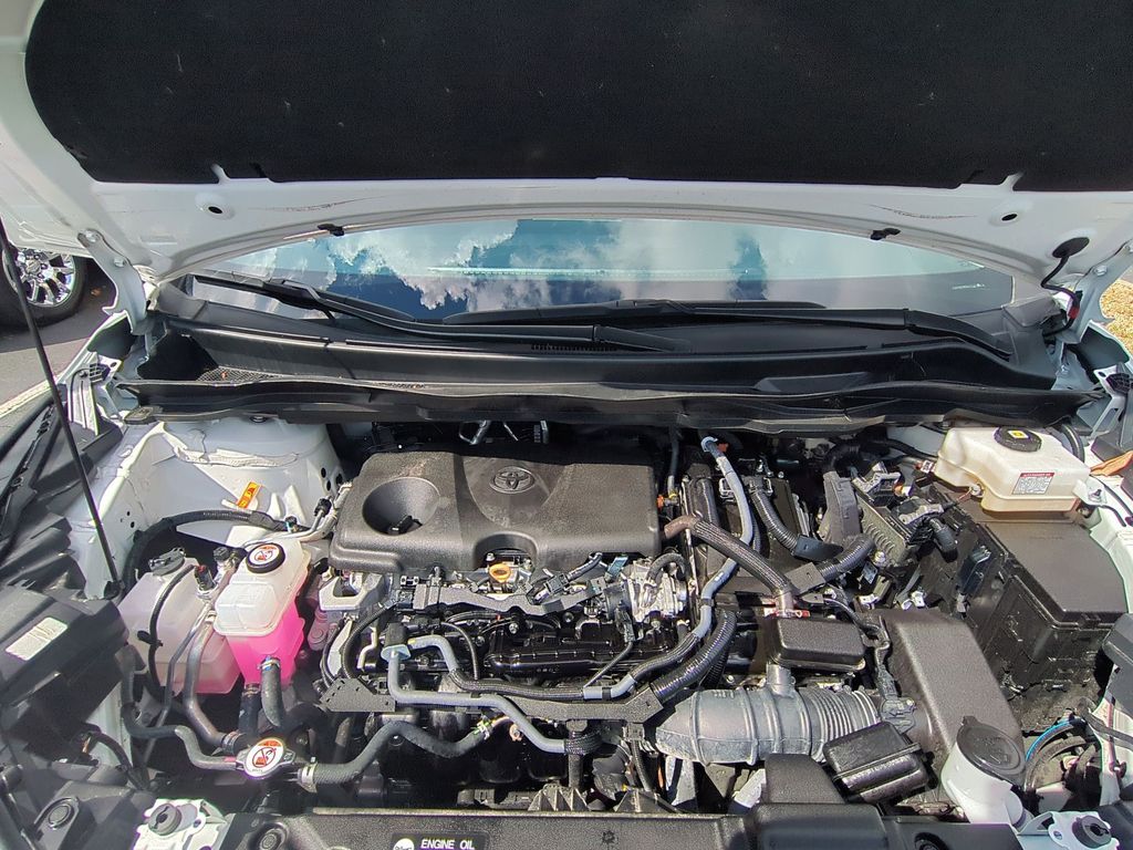 Thumbnail: 2025 Toyota Sienna - 36