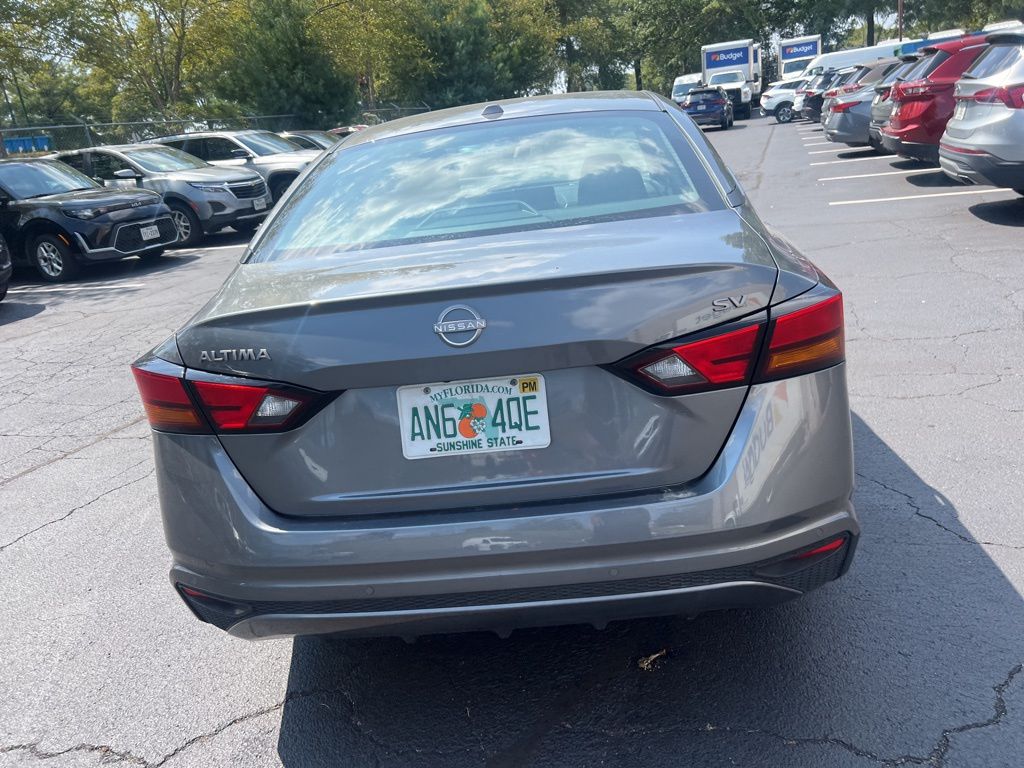 Thumbnail: 2024 Nissan Altima - 9