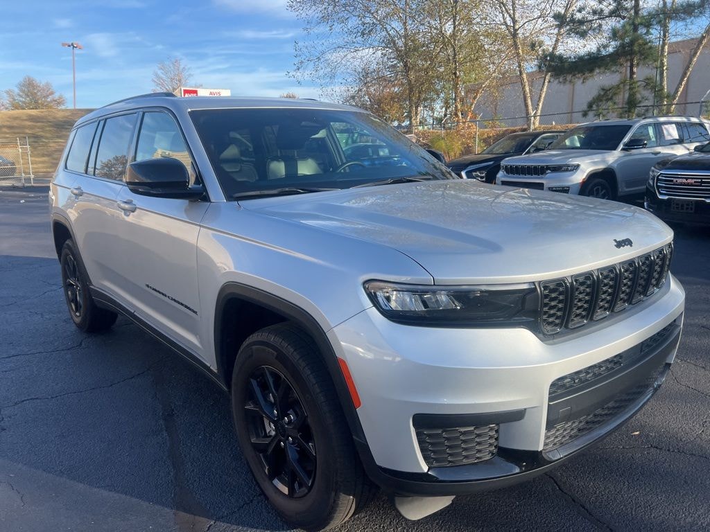 Certified 2024 Jeep Grand Cherokee L Laredo SUV