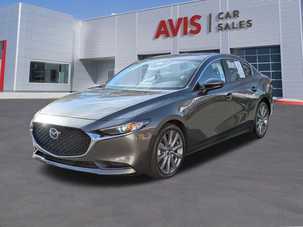 2025 Mazda Mazda3 Preferred's photo