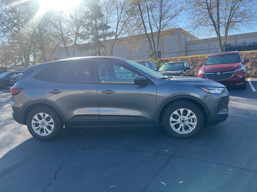 Thumbnail: 2025 Ford Escape - 10