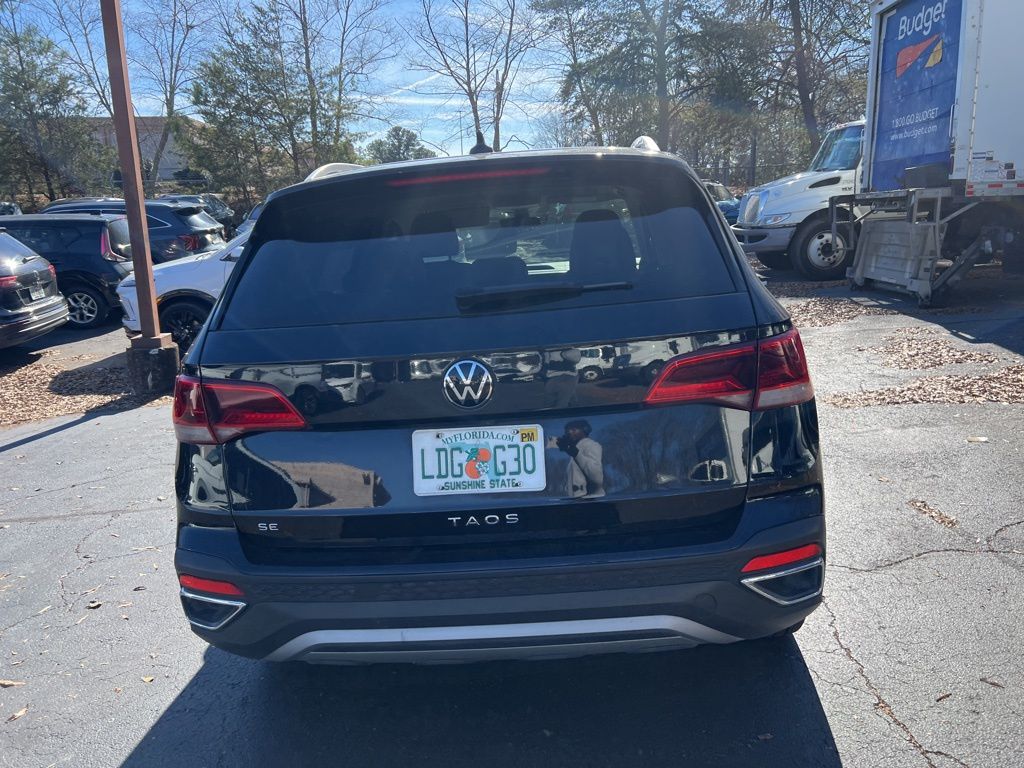 Thumbnail: 2024 Volkswagen Taos - 6