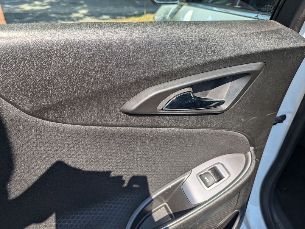 Thumbnail: 2024 Chevrolet Malibu - 24